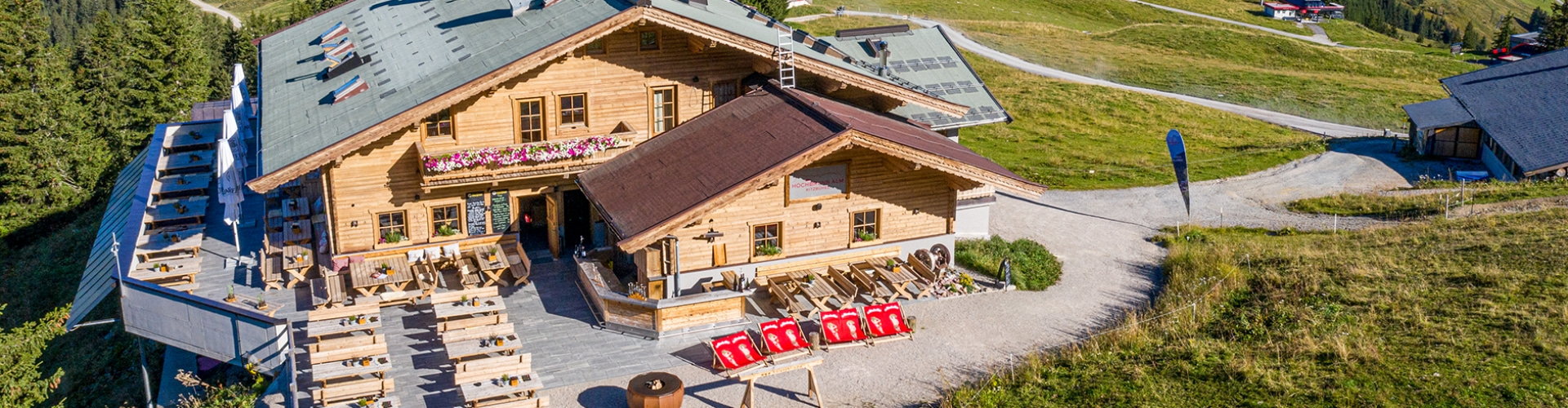 Hochbrunn-Alm-im-Sommer.jpg